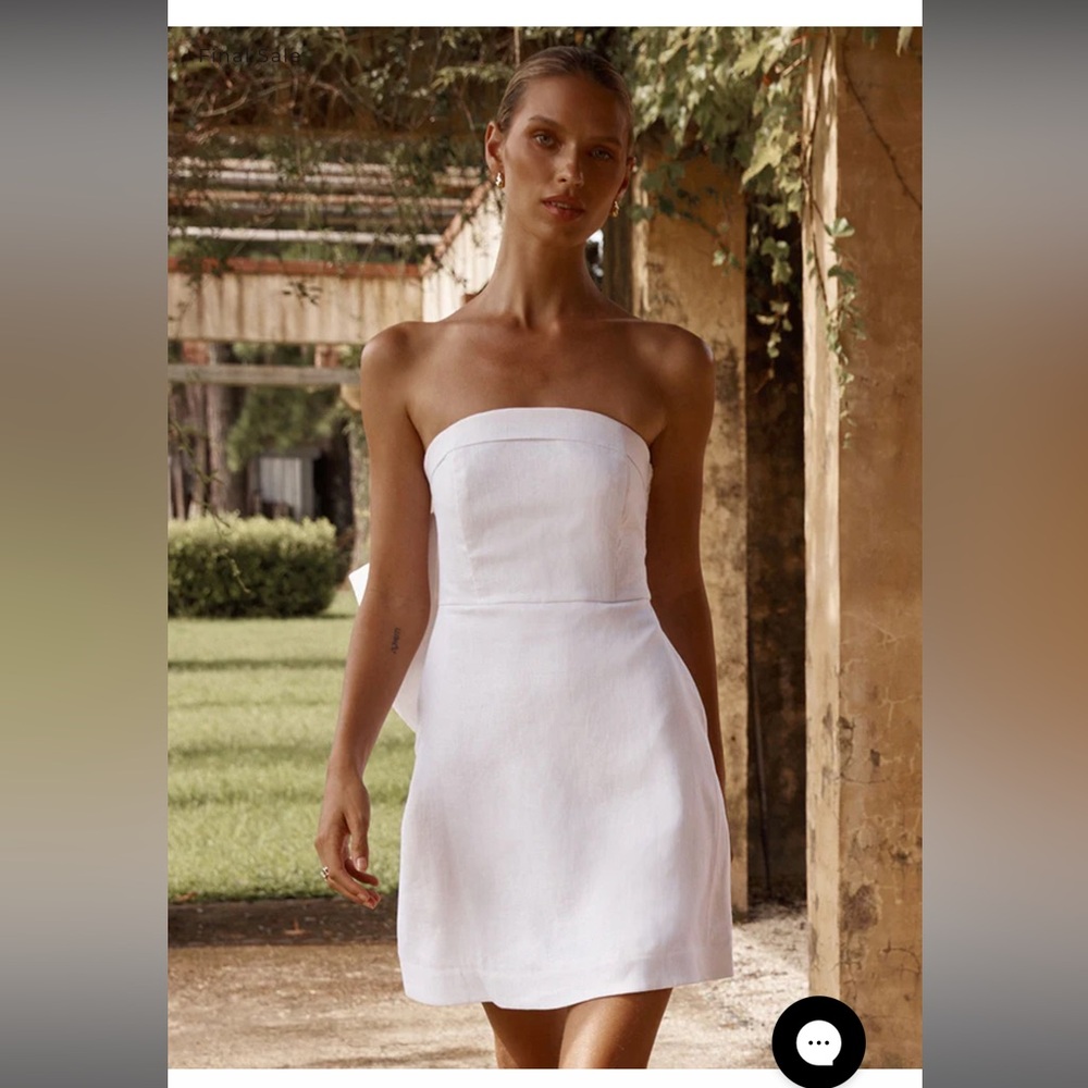 DISSH Aisle White Linen Back Bow Strapless Dress